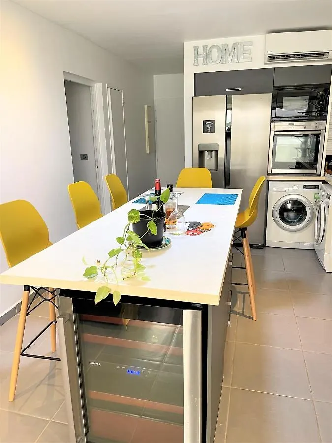 Apartment Karukera By Du Fort Le Gosier  Guadeloupe